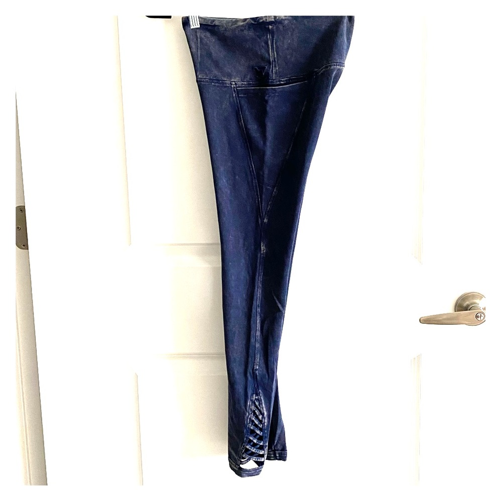 VS PINK distressed jeggings / cotton legging